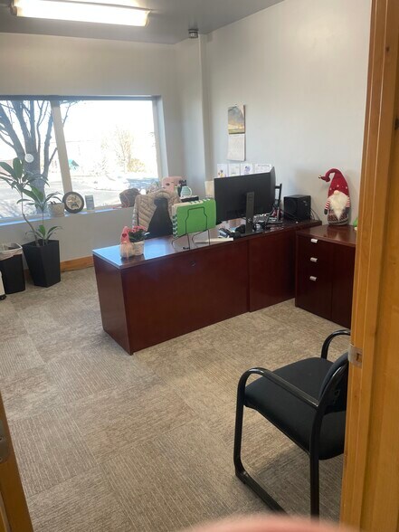 More Photos Of 1188 W 10400 S, South Jordan Office For Lease