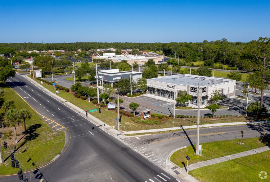 More Photos Of 2400 NE 49th Ter, Ocala Freestanding For Lease