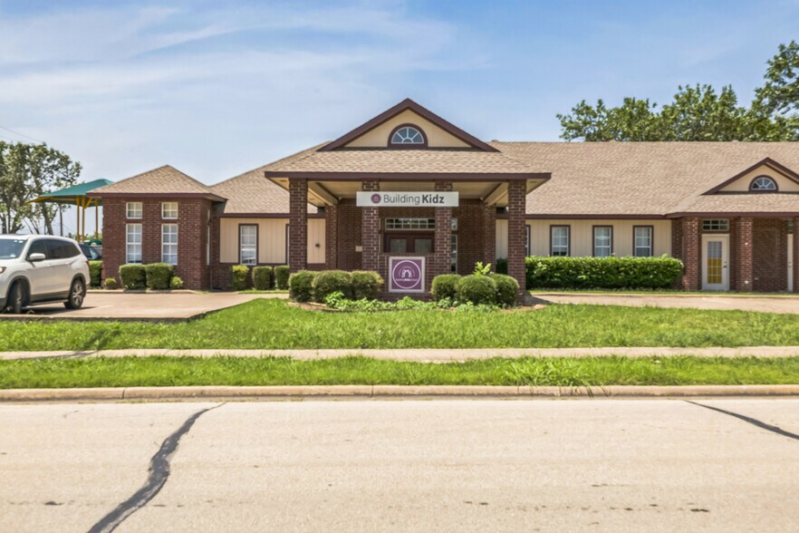 More Photos Of 120 S Birmingham St, Wylie Daycare Center For Sale