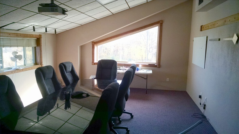 More Photos Of 7981 Town Hall Rd NW, Walker Warehouse For Lease