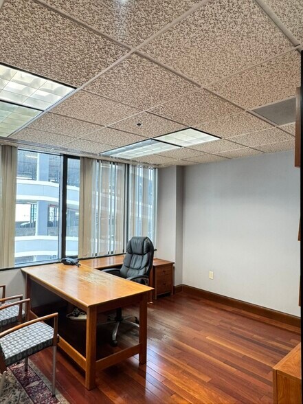 More Photos Of 2665 S Bayshore Dr, Coconut Grove Office For Sale