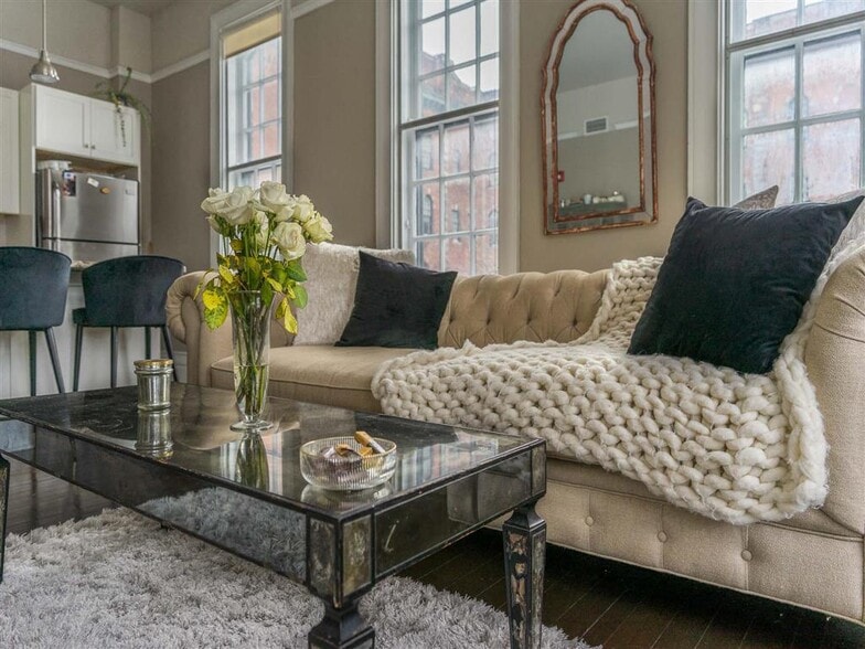 More Photos Of 300 Alexander St, Rochester Apartments For Sale