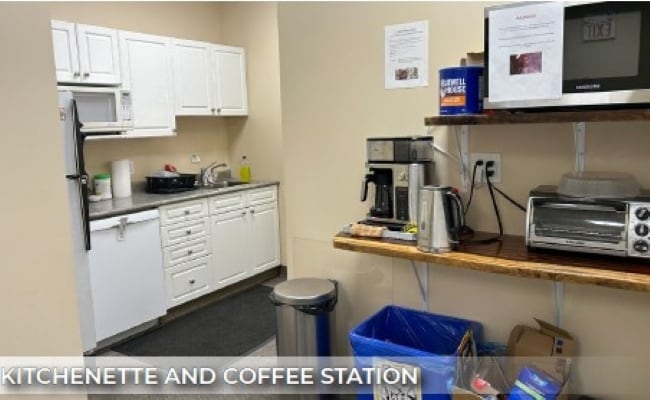 More Photos Of 11816 121 St NW, Edmonton Office For Sale