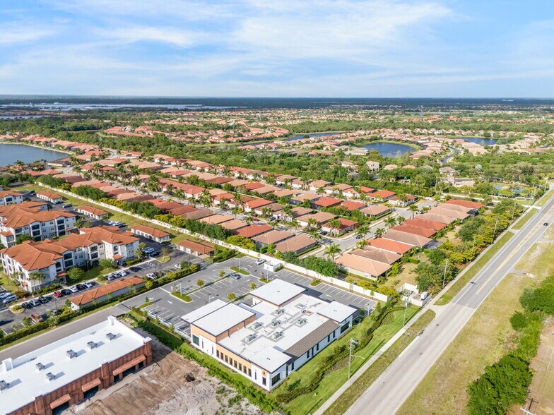 More Photos Of 409 Serano Way, Nokomis Office For Lease
