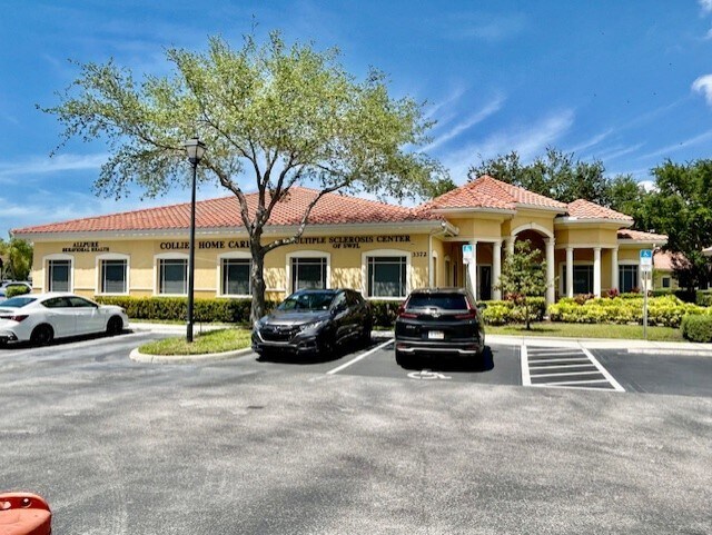 More Photos Of 3372 Woods Edge Cir, Bonita Springs Medical For Sale