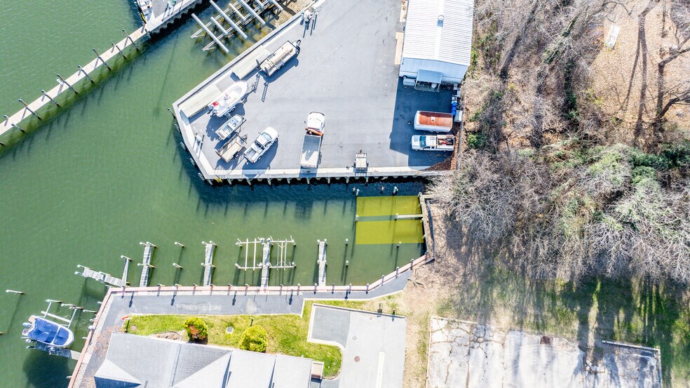 More Photos Of 300 Muir St, Cambridge Land For Sale
