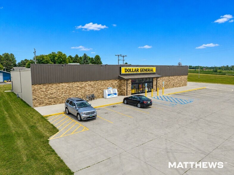 More Photos Of 381 1st St S, New Rockford Freestanding For Sale