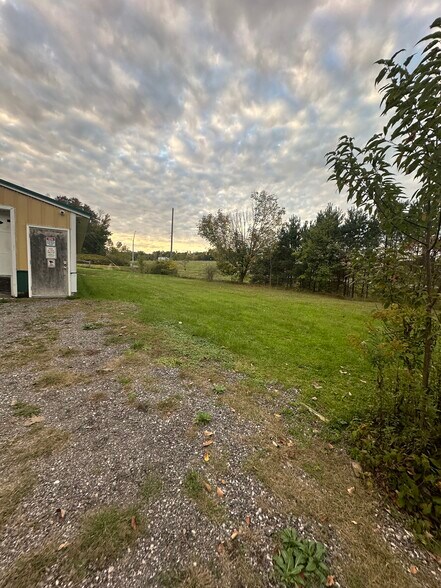 More Photos Of 17905 Ravenna rd, Chagrin Falls Warehouse For Sale