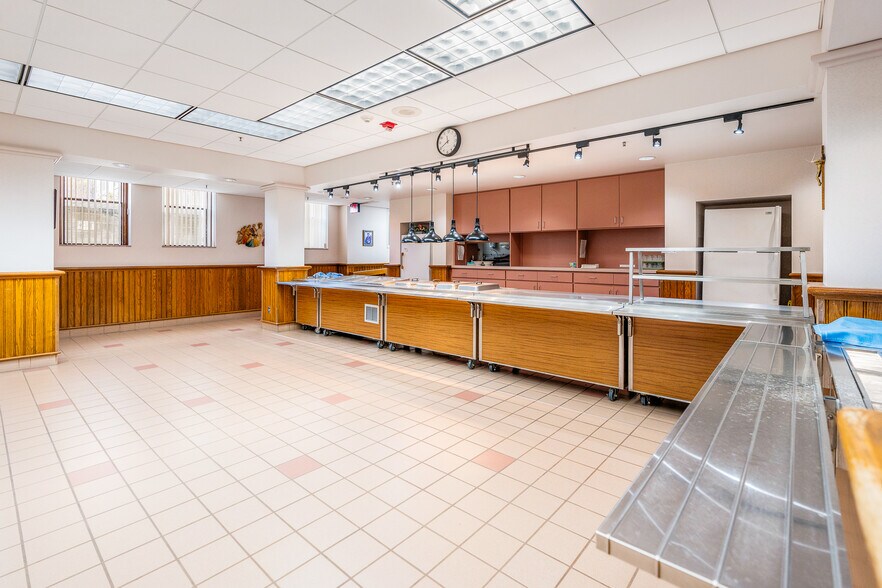 More Photos Of W2658 WI-33, La Crosse Assisted Living For Sale