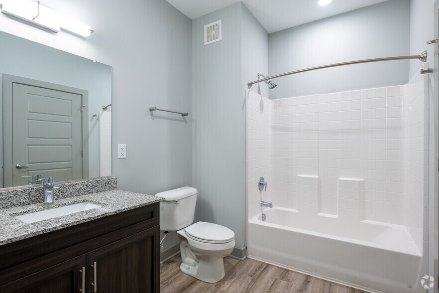 More Photos Of 670 Downey Green, Hampton Apartments For Sale