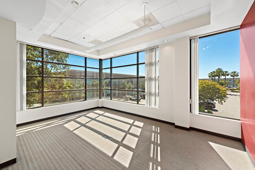 More Photos Of 16490 Bake Pky, Irvine Loft Creative Space For Sale