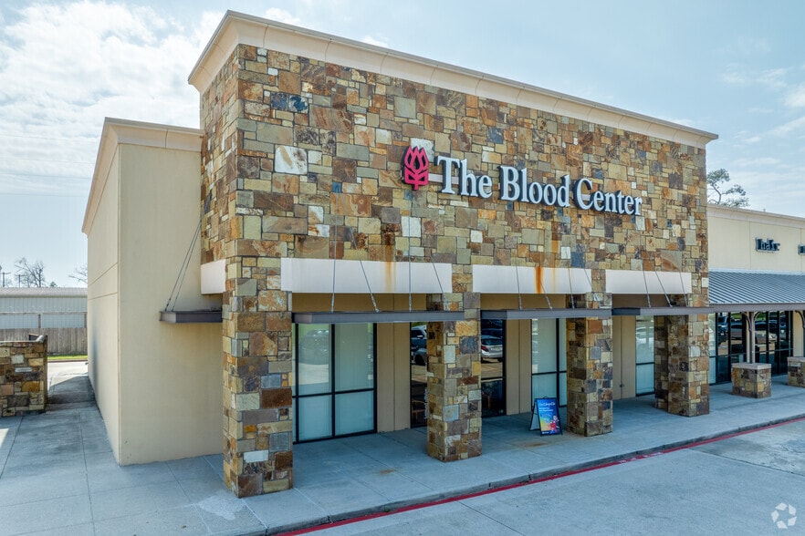 More Photos Of 6927 FM 1960 Rd W, Houston Unknown For Lease