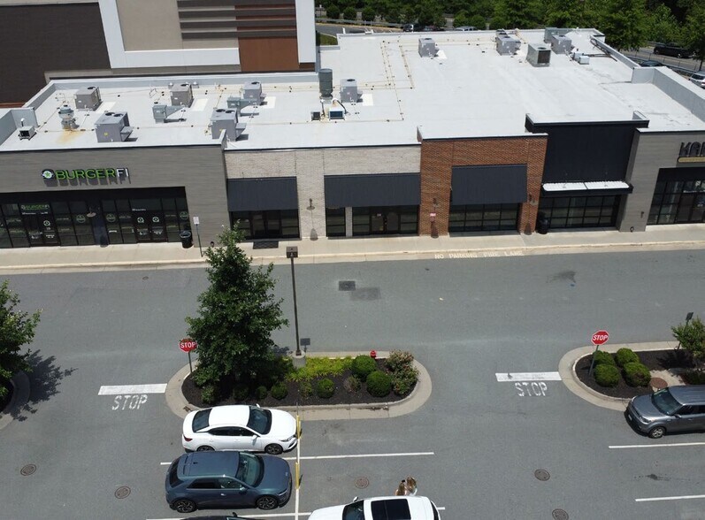 More Photos Of 5th St, Charlottesville Unknown For Lease