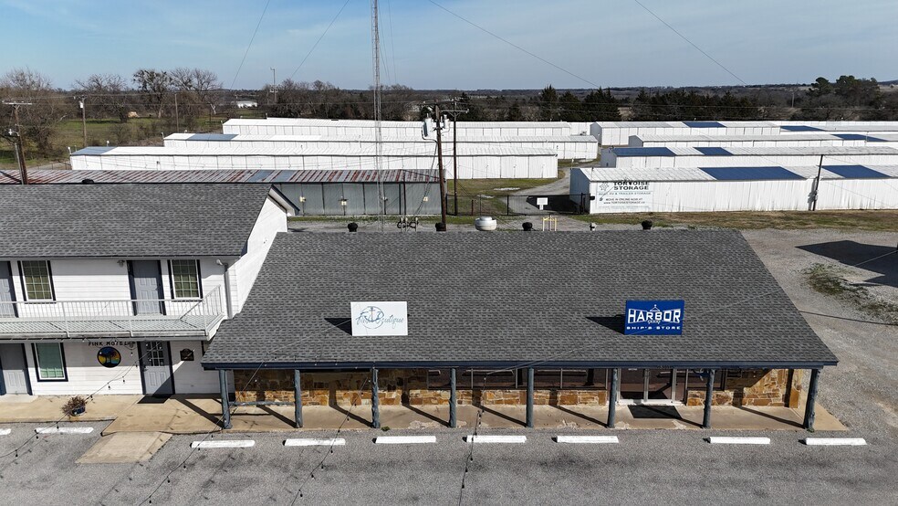 More Photos Of 75005 N Hwy 289, Pottsboro Hotel For Sale