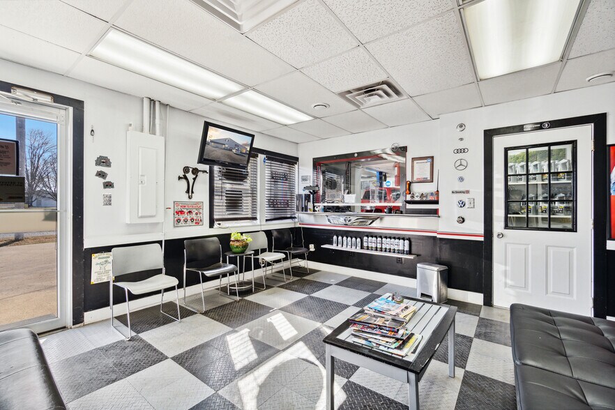 More Photos Of 14340 State Route 58, Oberlin Freestanding For Sale