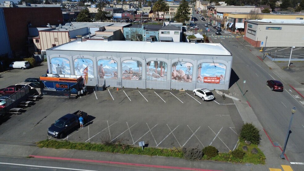 More Photos Of 737 G St, Arcata Freestanding For Sale