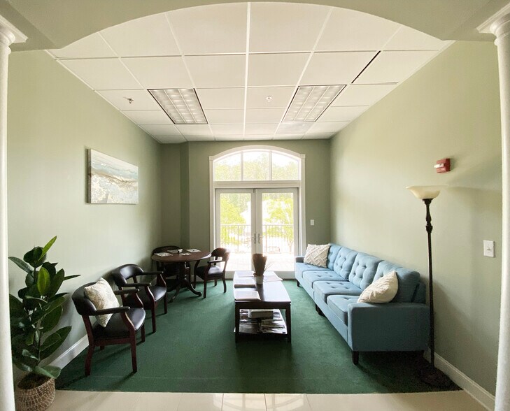 More Photos Of 1124 Park West Blvd, Mount Pleasant Office For Sale