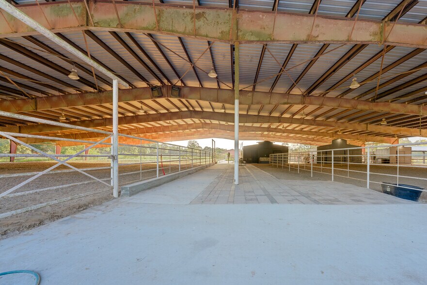 More Photos Of 19323 Belleau Wood Dr, Humble Flex For Sale