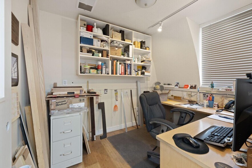 More Photos Of 709 N Sacramento St, Lodi Warehouse For Sale