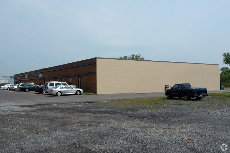 Primary Photo Of 6500 Joy Rd, East Syracuse Flex For Lease