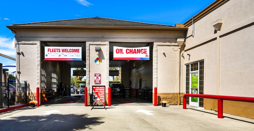 More Photos Of 2480 N Tracy Blvd, Tracy Carwash For Sale