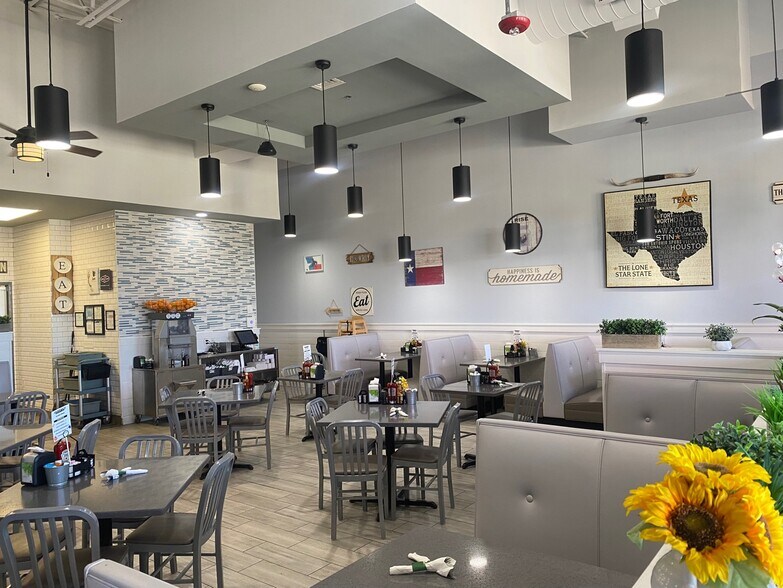 More Photos Of 4940 State Highway 121, The Colony Freestanding For Lease