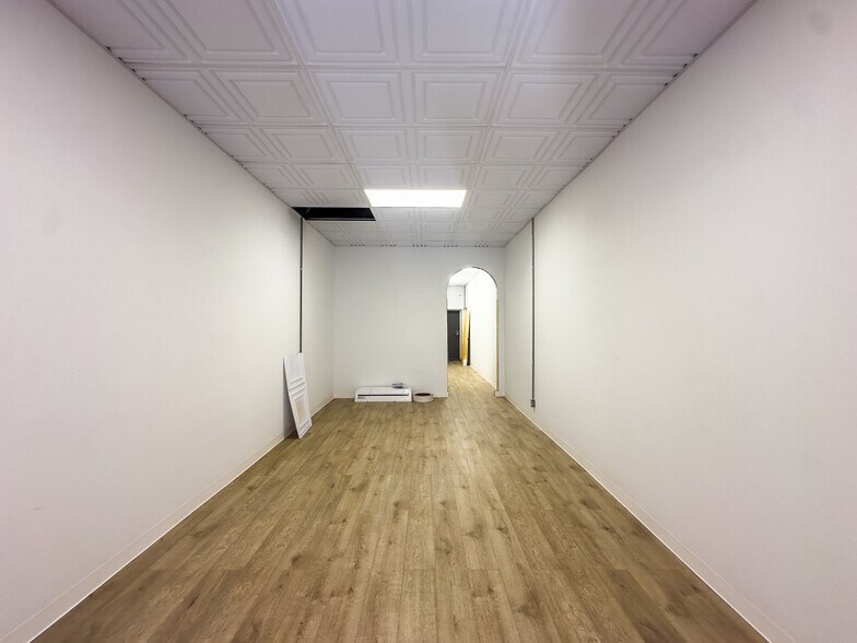 More Photos Of 126 E Choctaw Ave, Mcalester General Retail For Lease