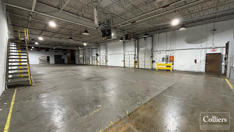 More Photos Of 1315 N 13th St, Rogers Industrial For Sale