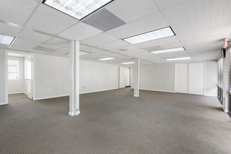 More Photos Of , Spring Unknown For Sale