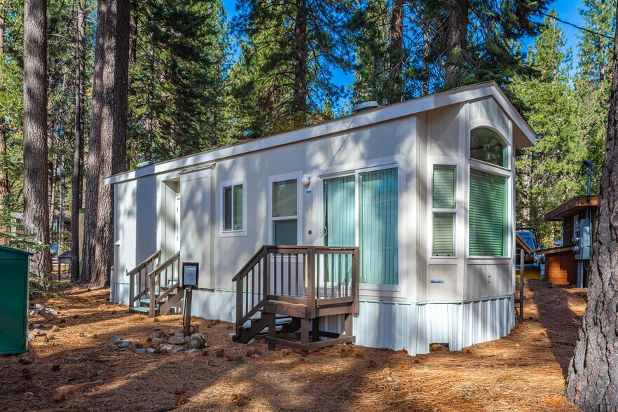 More Photos Of 8345 Trout Ave, Kings Beach Manufactured Housing Mobile Home Park For Sale