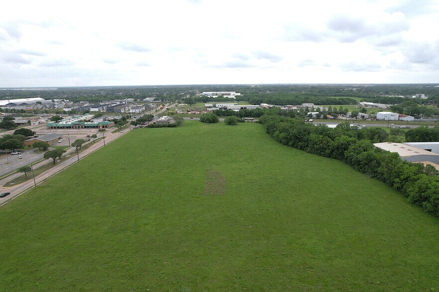 More Photos Of 0 Ambrose St, Houston Land For Sale