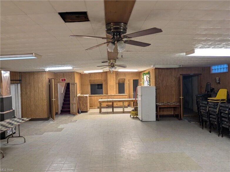 More Photos Of 923 E 16th St, Ashtabula Specialty For Sale