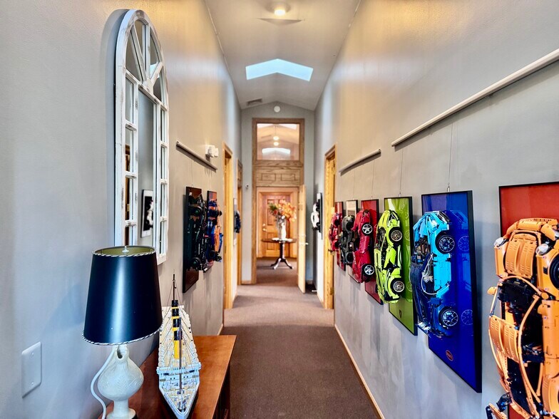 More Photos Of 10130-10134 Colvin Run Rd, Great Falls Office For Sale