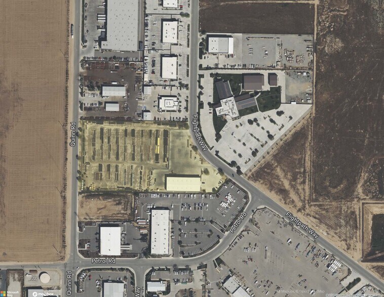 More Photos Of 19459 Flightpath Way, Bakersfield Warehouse For Lease