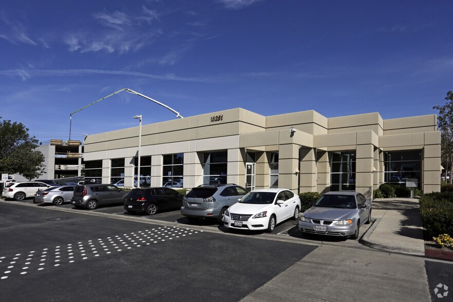 More Photos Of 16251 Laguna Canyon Rd, Irvine Office For Lease