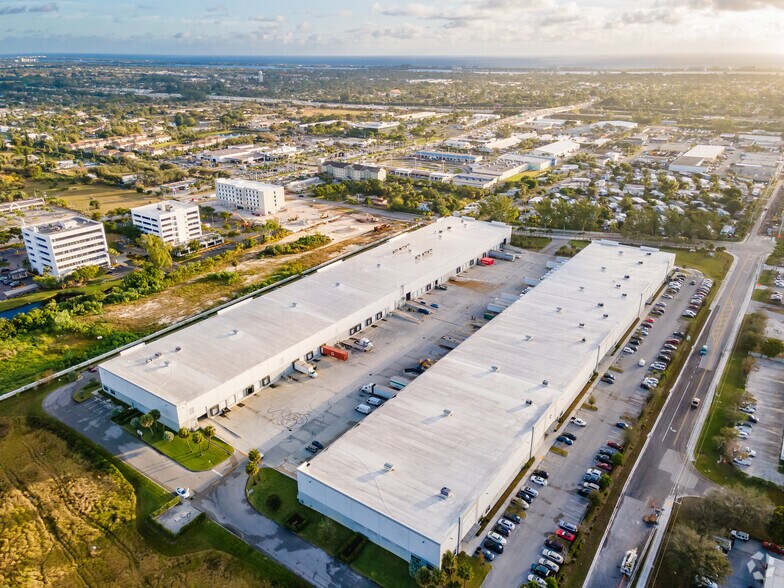 More Photos Of 701 Boutwell Rd, Lake Worth Unknown For Lease