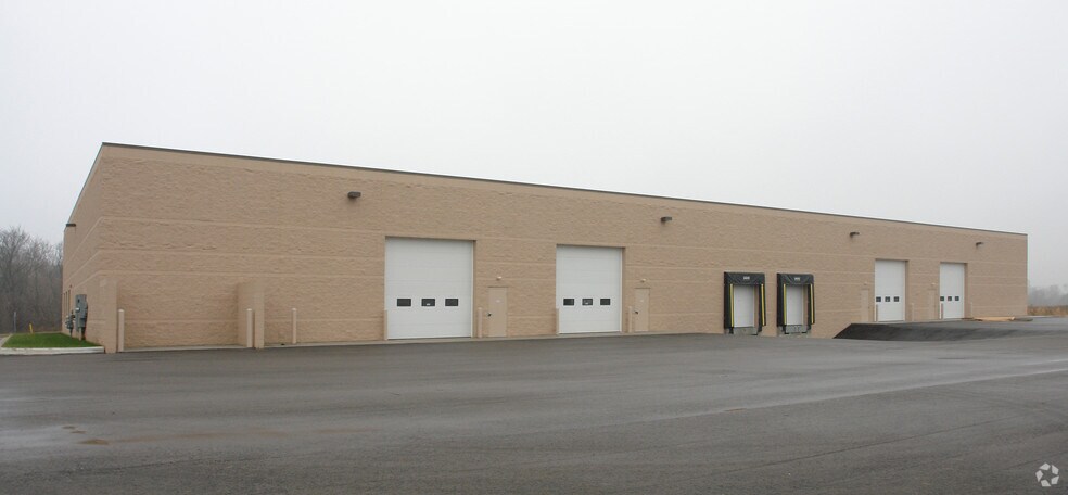 More Photos Of N173W21010 Northwest Passage Way, Jackson Warehouse For Lease