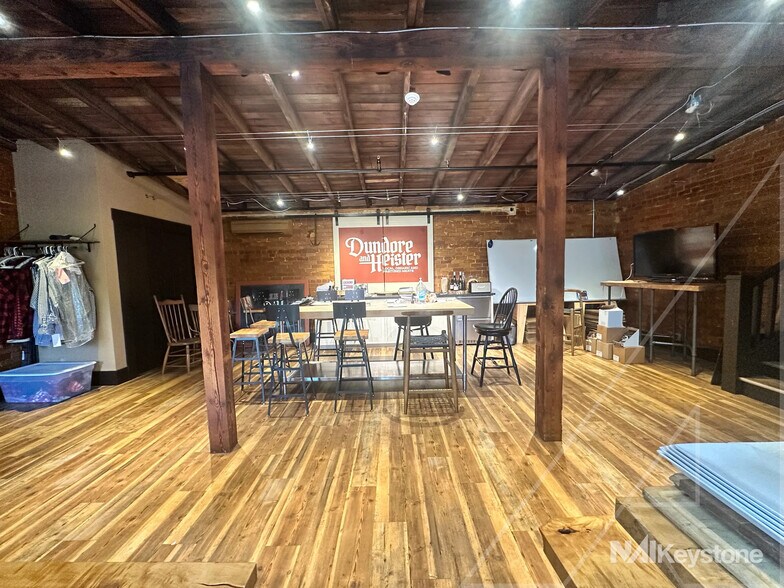 More Photos Of 1331 Penn Ave, Wyomissing Storefront Retail Office For Lease