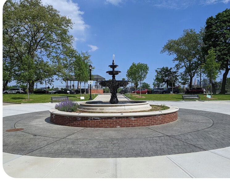 More Photos Of 471 PALISADE Ave, Jersey City Storefront Retail Residential For Lease