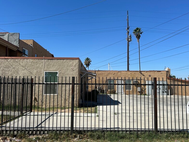 More Photos Of 530 Union Ave, Bakersfield Storefront Retail Office For Sale