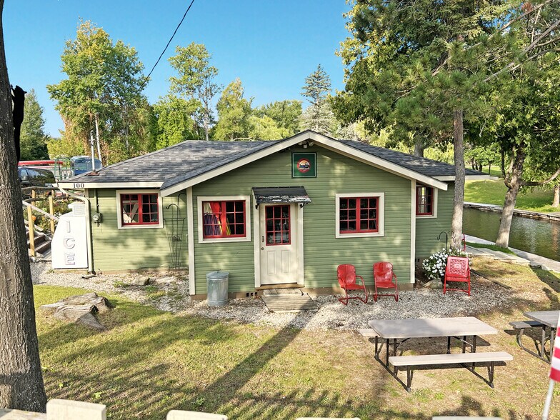 More Photos Of 100 State St, Grayling Specialty For Sale
