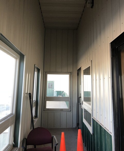 More Photos Of 1400 E Lincoln St, Gillette Warehouse For Lease