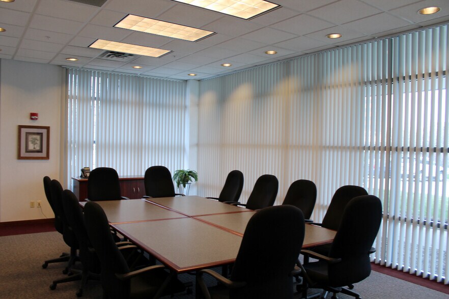 More Photos Of 27475 Ferry Rd, Warrenville Coworking Space