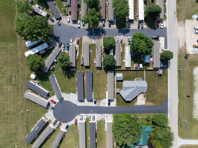 More Photos Of 205 W Marshall St, Argos Manufactured Housing Mobile Home Park For Sale