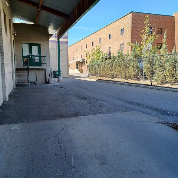 More Photos Of 517 S Wenatchee Ave, Wenatchee Self Storage For Sale