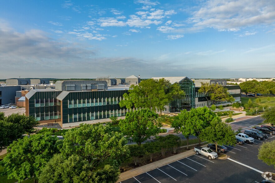 More Photos Of 6800 Burleson Rd, Austin Office For Lease