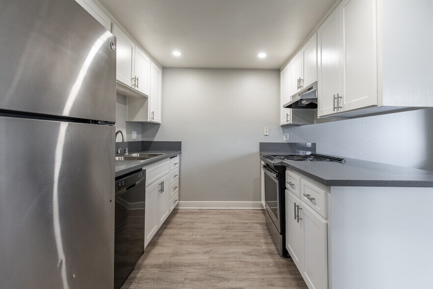 More Photos Of 1035 4th Ave, Chula Vista Apartments For Sale