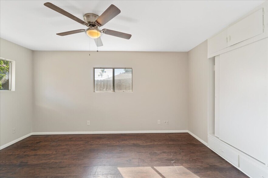 More Photos Of 171 N Hemet St, Hemet Apartments For Sale
