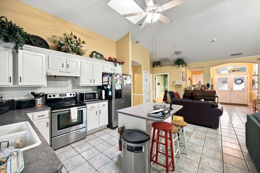 More Photos Of 6 Bed Operational ALF For Sale, Palm Coast Assisted Living For Sale