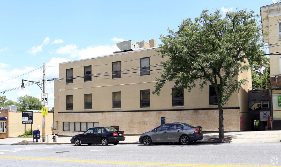 More Photos Of 5676-5678 Riverdale Ave, Bronx Office For Lease